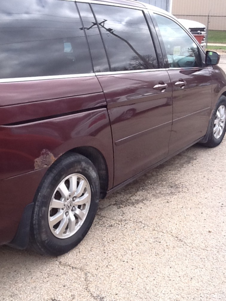 Additional photo of vehicle.