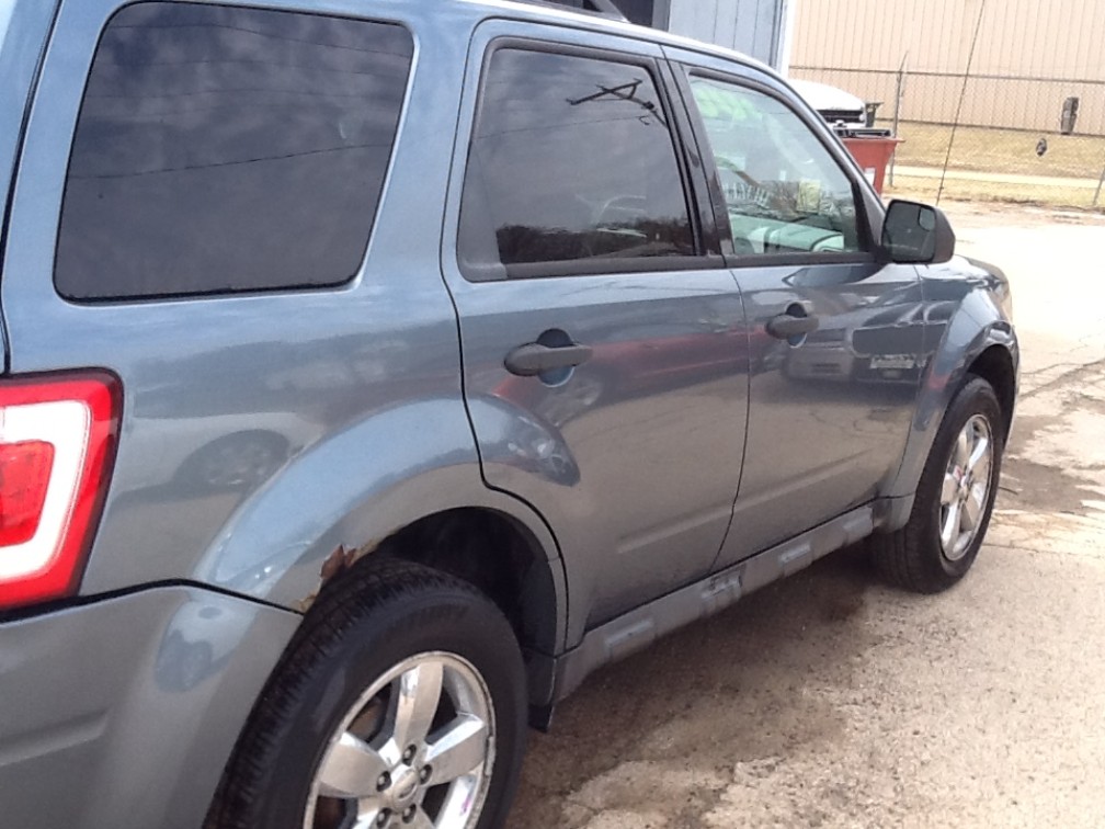 Additional photo of vehicle.