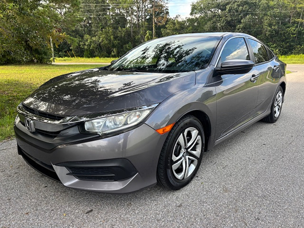 2018 Honda Civic LX's photo