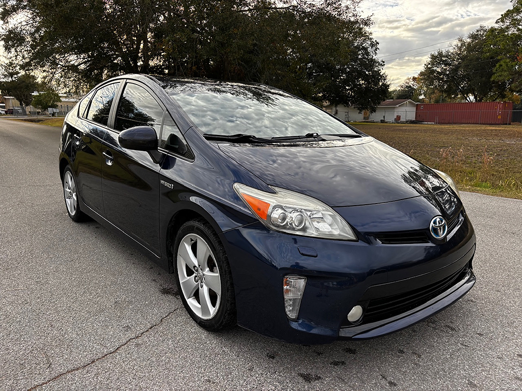 2015 Toyota Prius Five