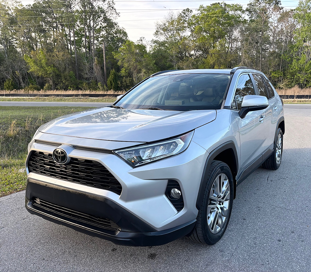 2021 Toyota RAV4 XLE Premium