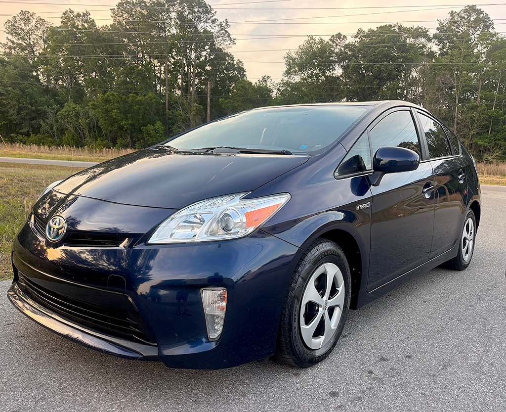 2015 Toyota Prius Three