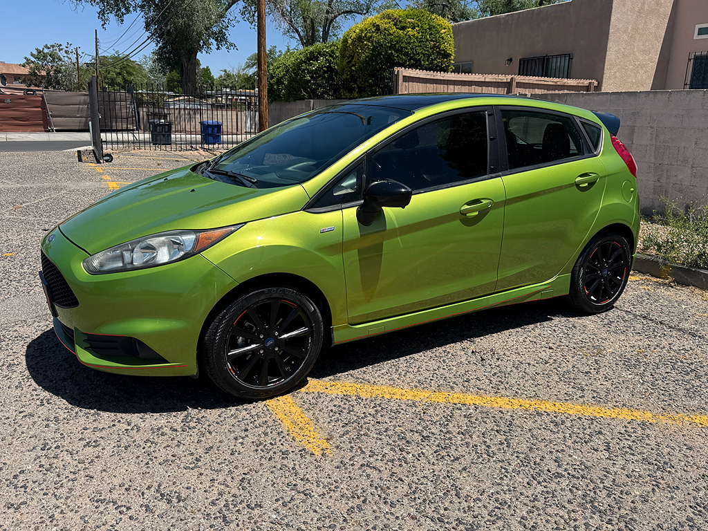 2019 Ford Fiesta ST Line's photo