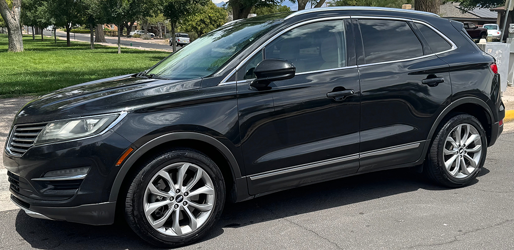 2015 Lincoln MKC Base's photo
