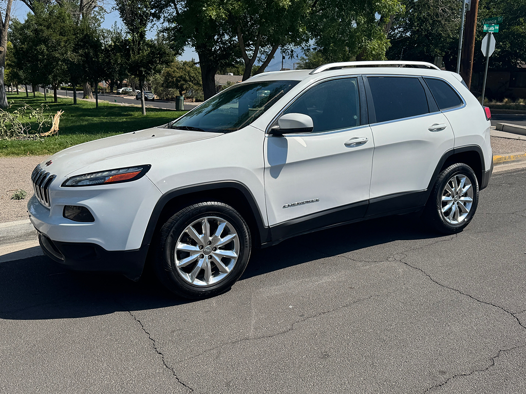 2016 Jeep Cherokee Limited's photo