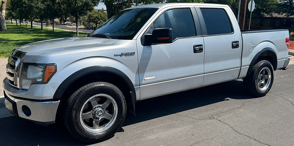 2011 Ford F-150 XLT's photo