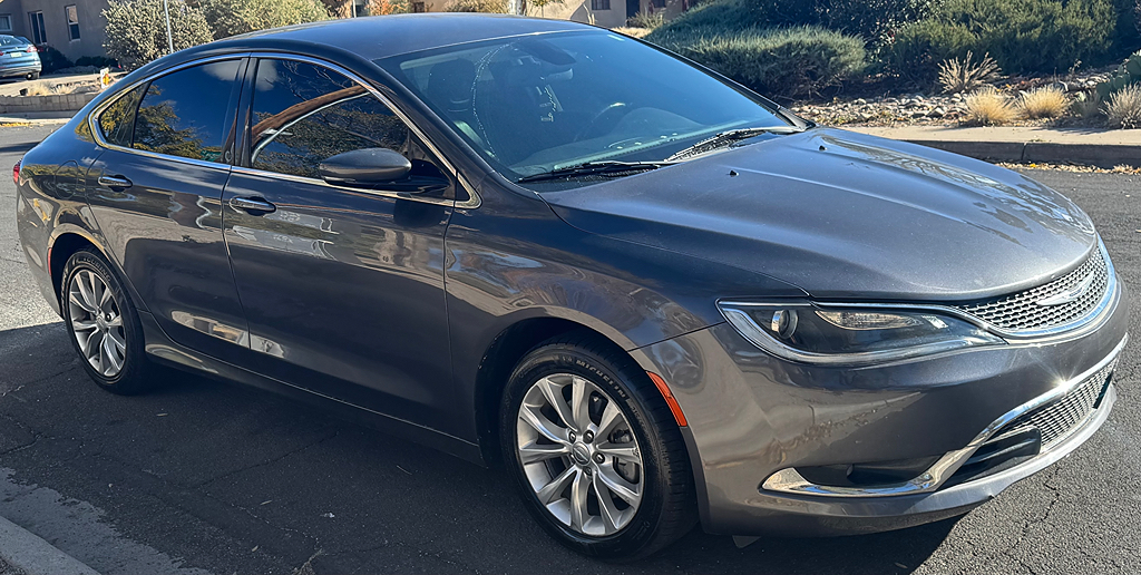 Vehicle Image 2