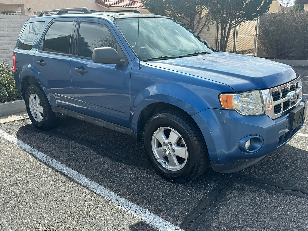 2009 Ford Escape XLT's photo