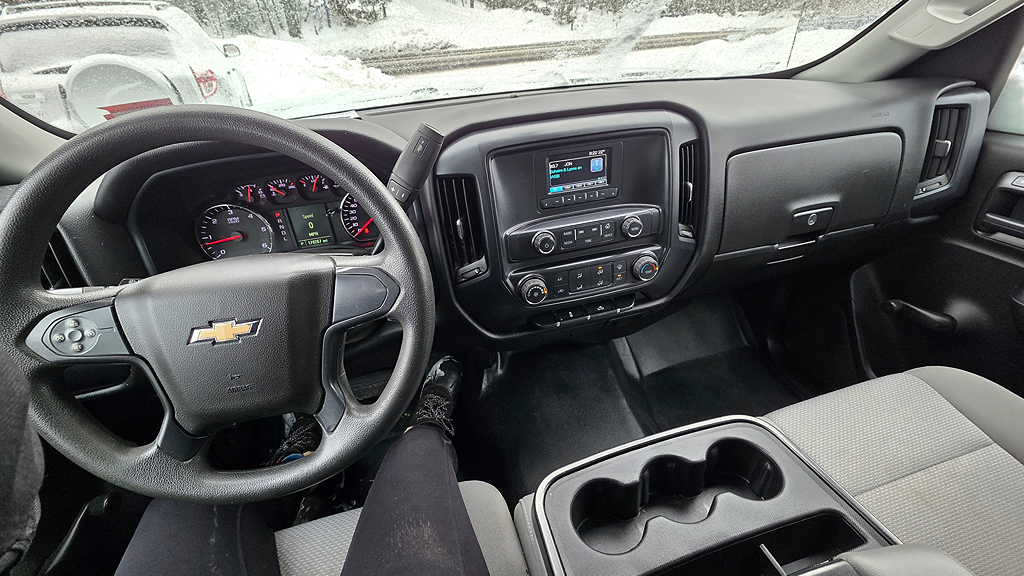 Additional photo of vehicle.