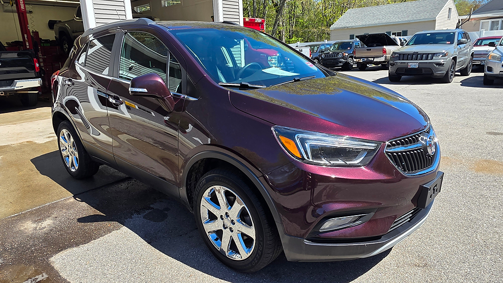 2018 Buick Encore Essence - Photo 2