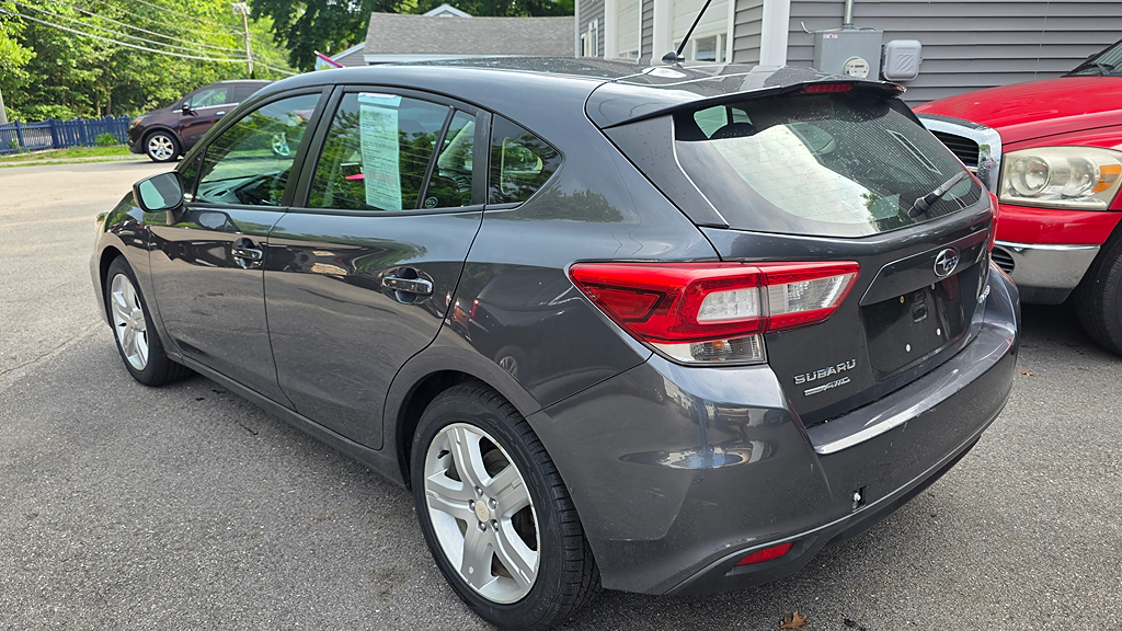 2018 Subaru Impreza Base - Photo 4