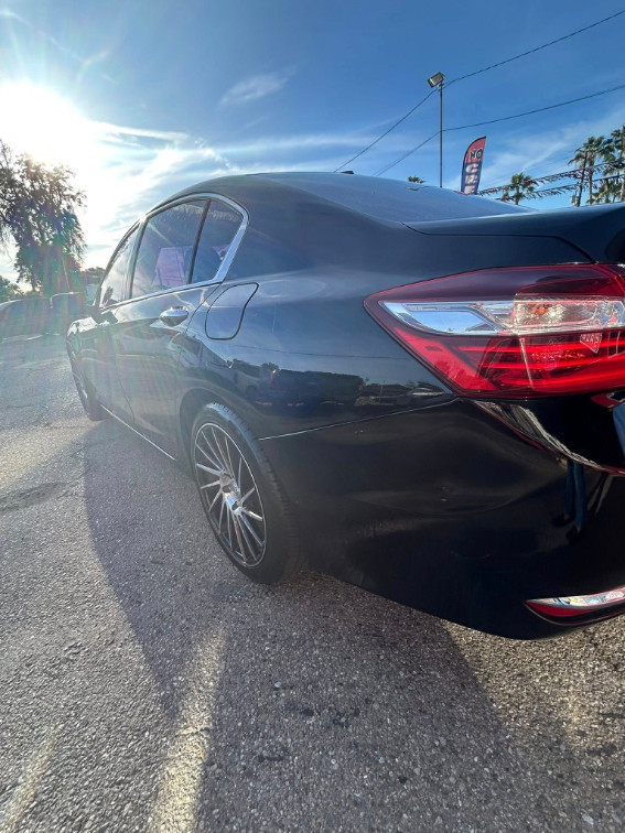 2016 Honda Accord EX - Photo 4