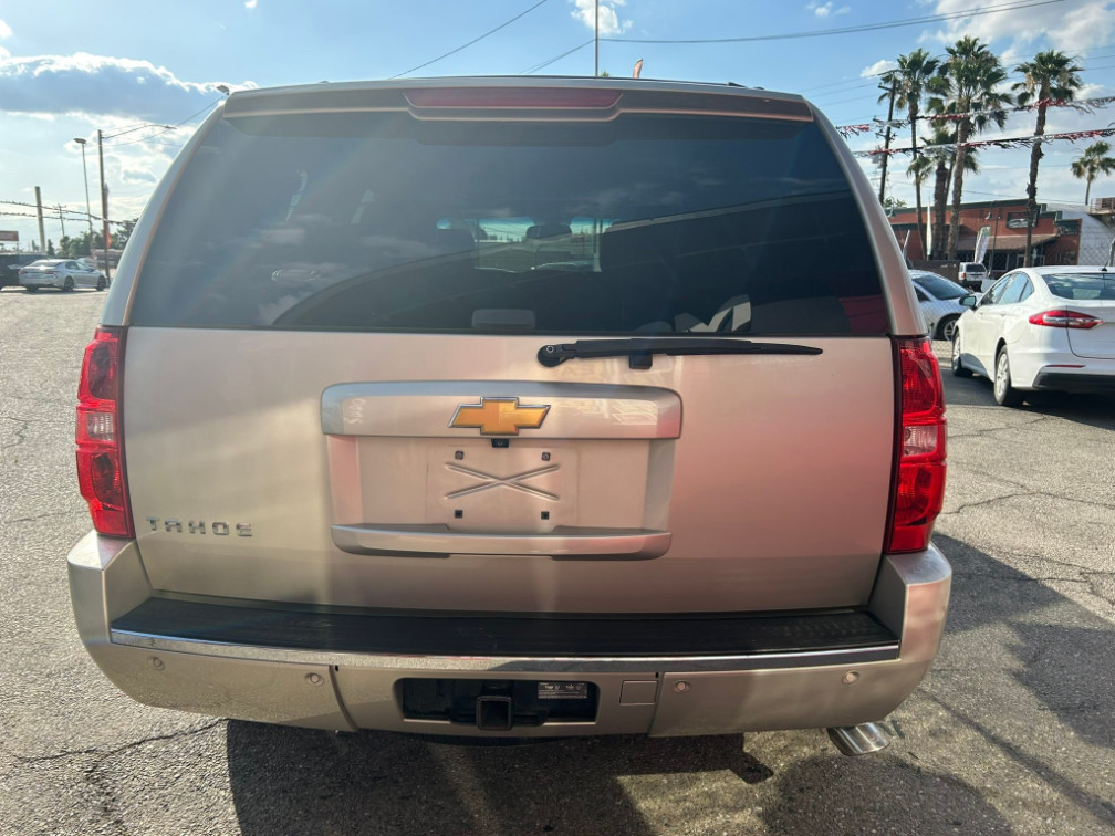 2013 Chevrolet Tahoe LTZ - Photo 13