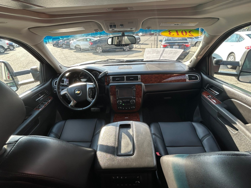 2013 Chevrolet Tahoe LTZ - Photo 8