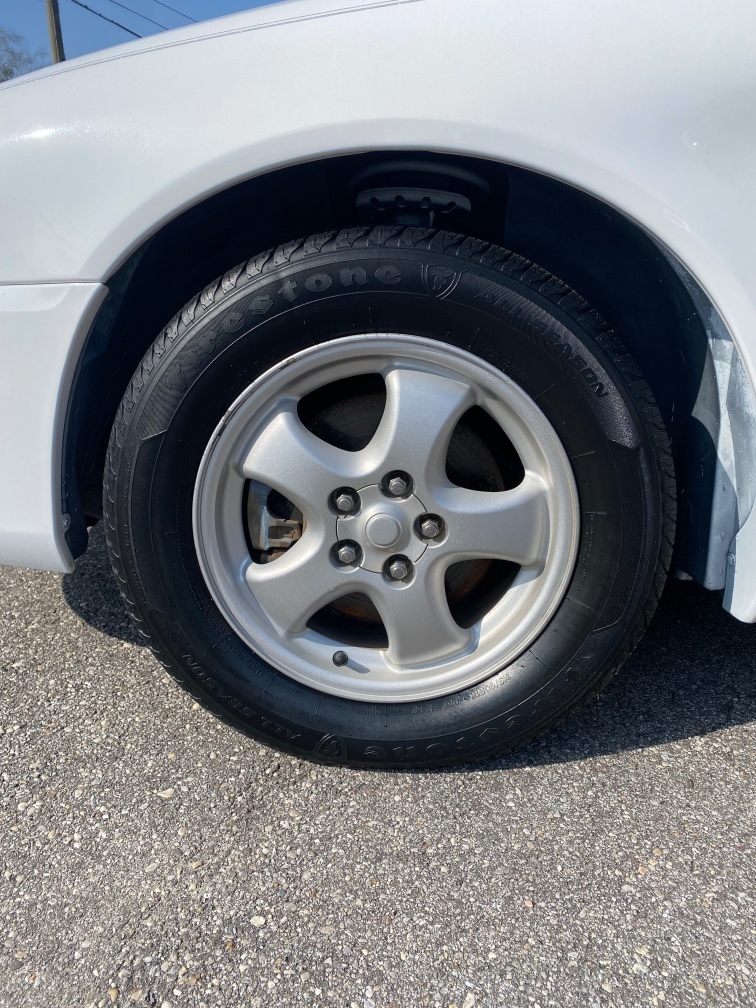 Additional photo of vehicle.