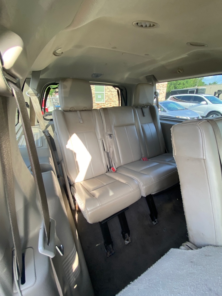 2014 Ford Expedition Limited photo 17