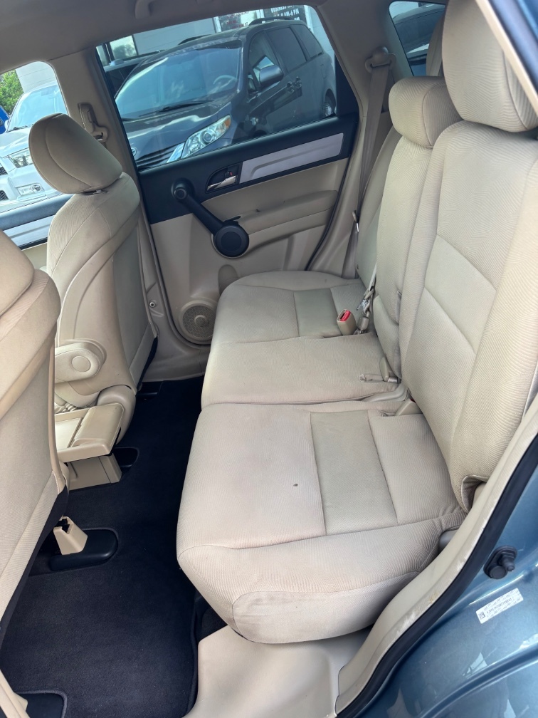 2011 Honda CR-V LX - Photo 11