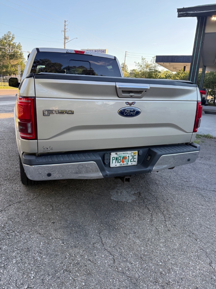 2017 Ford F-150 Lariat - Photo 7