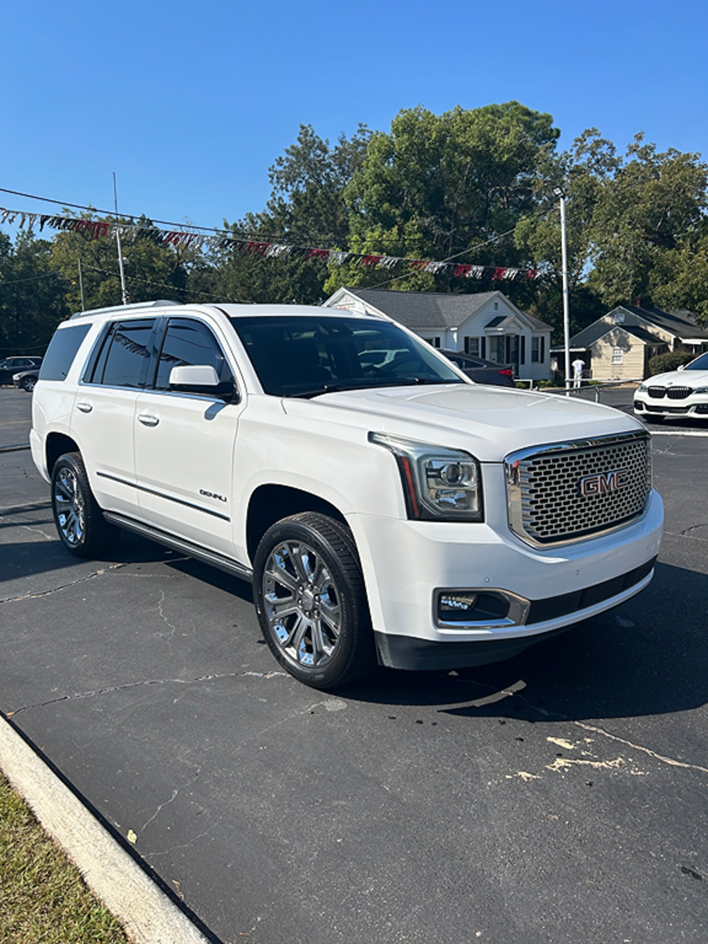 2016 GMC Yukon 2WD Denali's photo