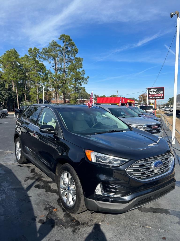 2020 Ford Edge Titanium