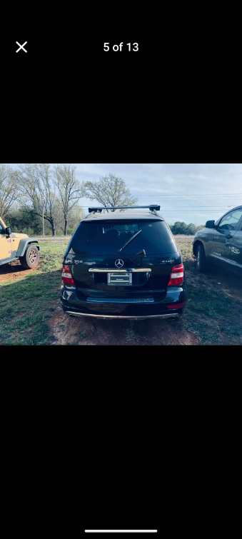 Additional photo of vehicle.