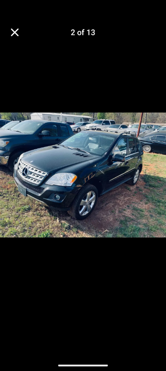 Additional photo of vehicle.