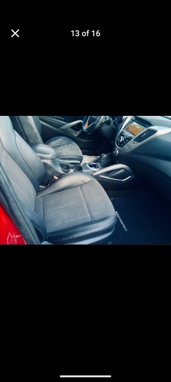Additional photo of vehicle.