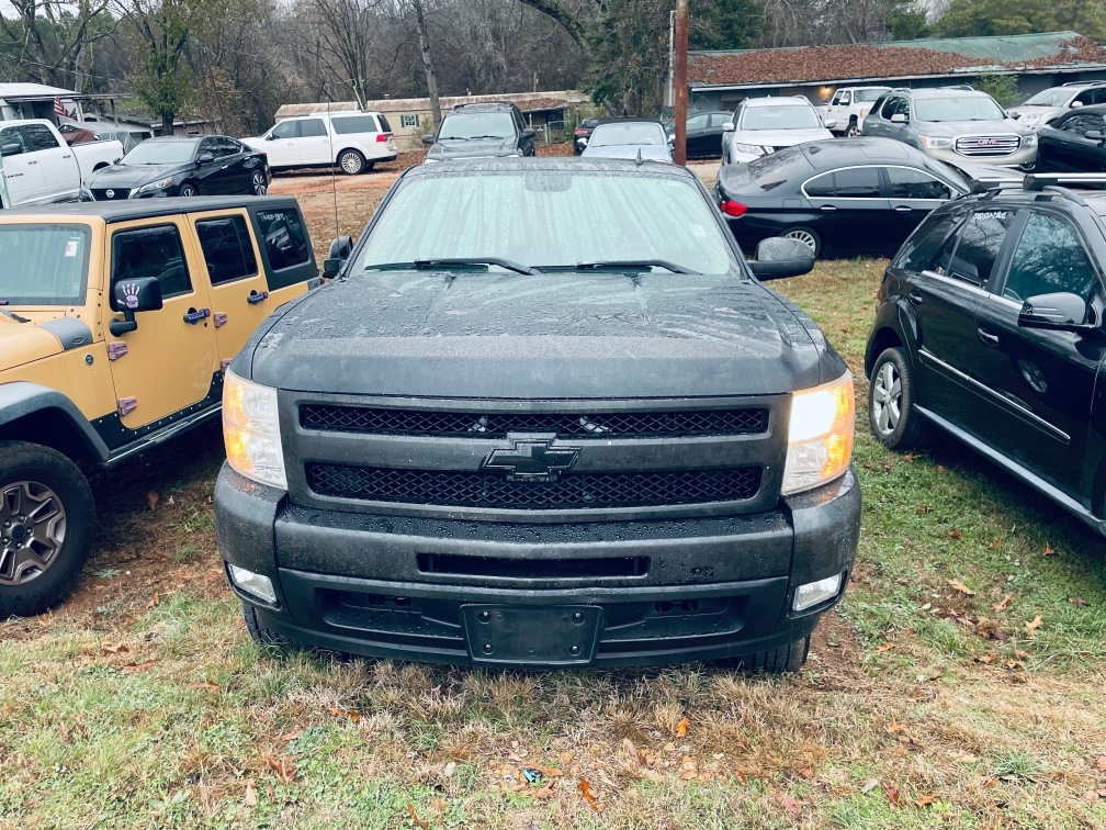 2009 Chevrolet Silverado 1500 LTZ's photo