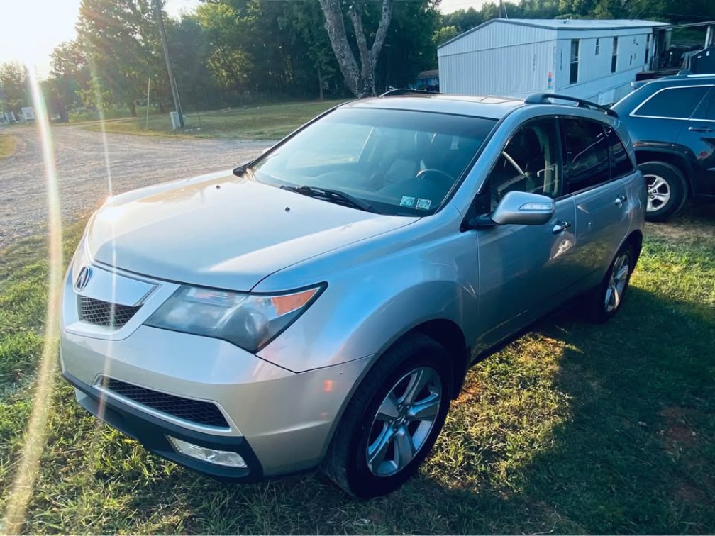 Additional photo of vehicle.