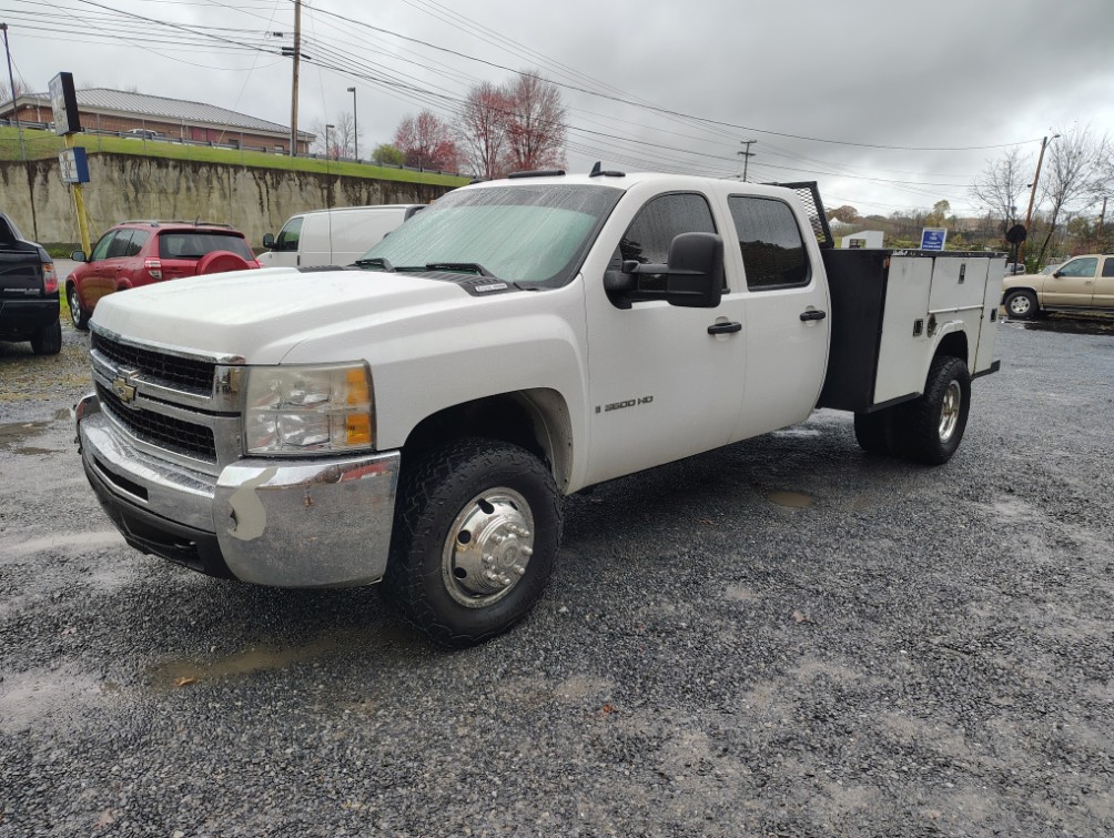 2009 Chevrolet Silverado 3500 Work Truck's photo