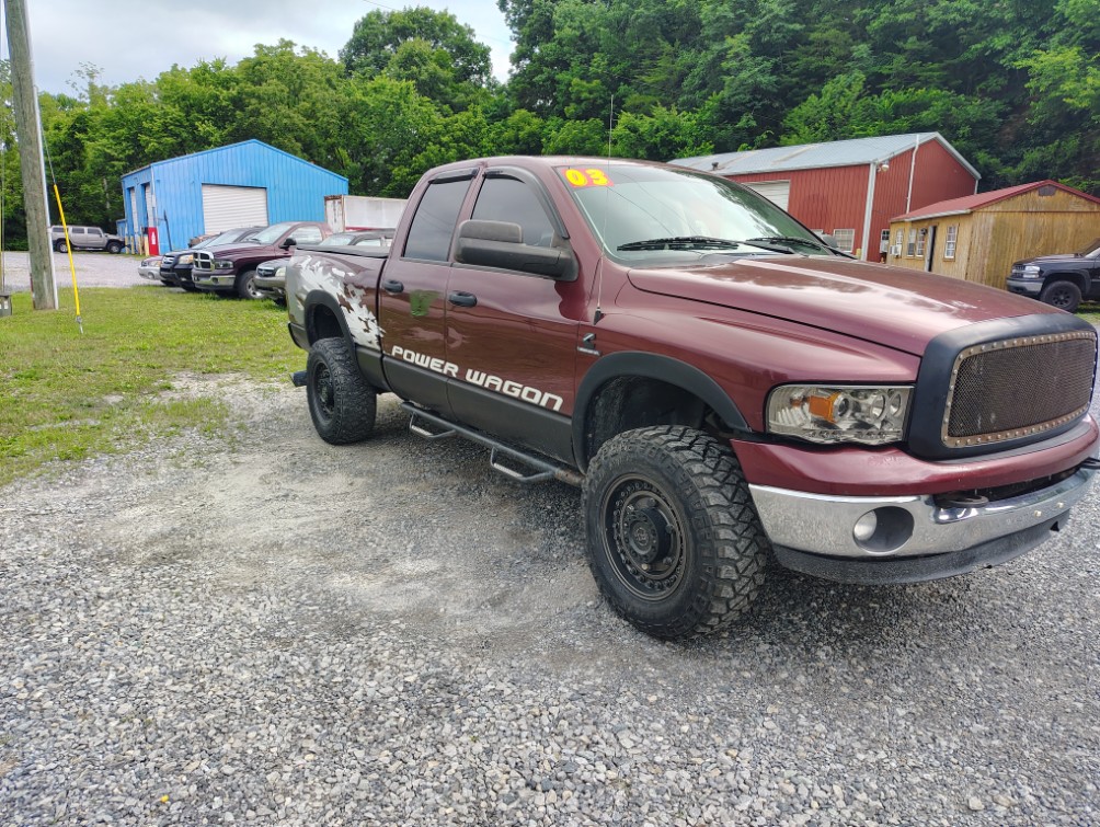 Additional photo of vehicle.