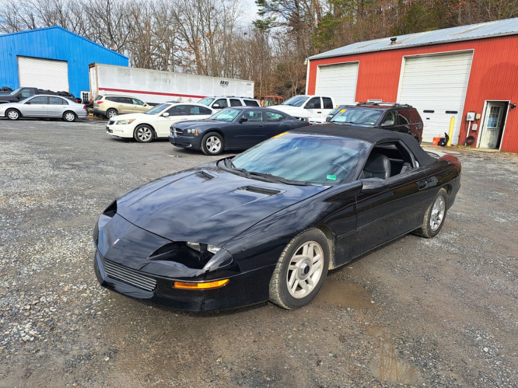 1995 Chevrolet Camaro's photo
