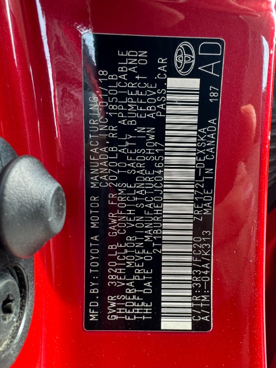 Additional photo of vehicle.