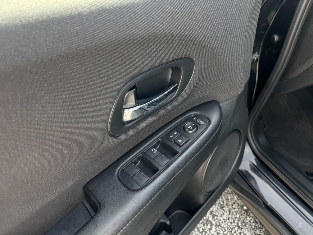 2020 Honda HR-V LX - Photo 10