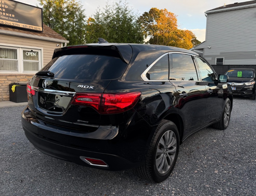 Additional photo of vehicle.