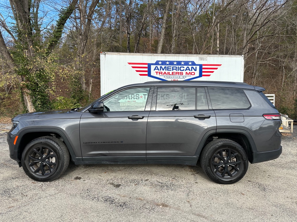 2024 Jeep Grand Cherokee L Altitude's photo