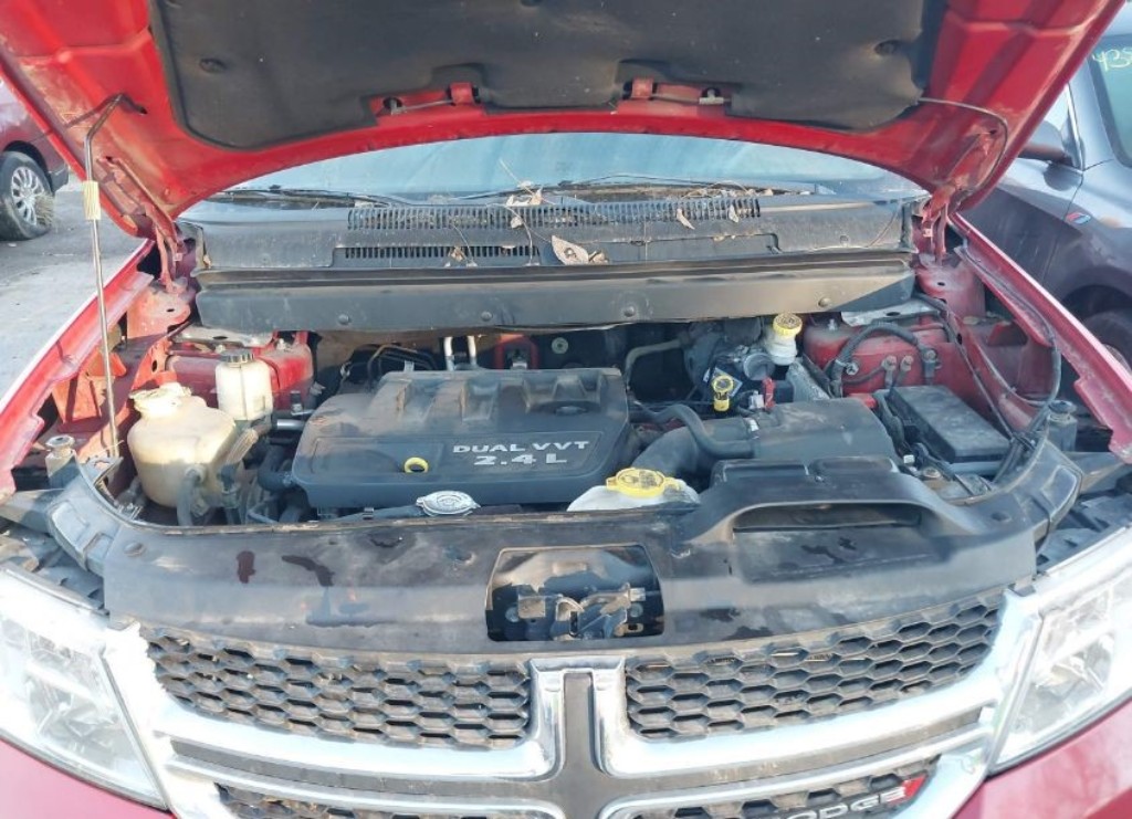 Additional photo of vehicle.