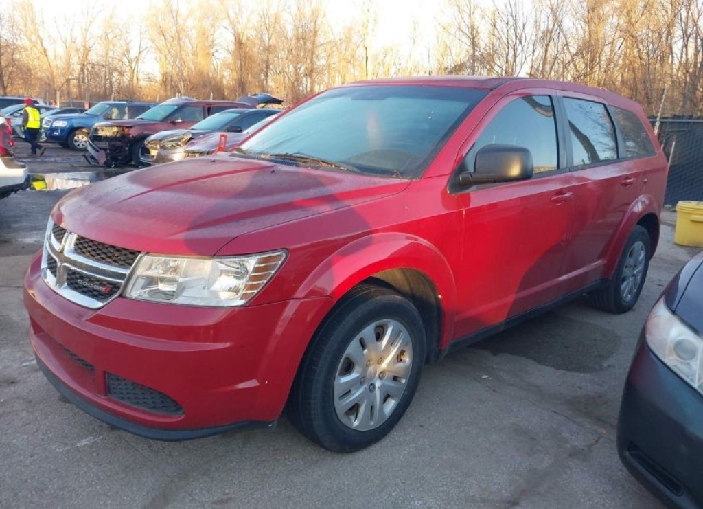 Additional photo of vehicle.