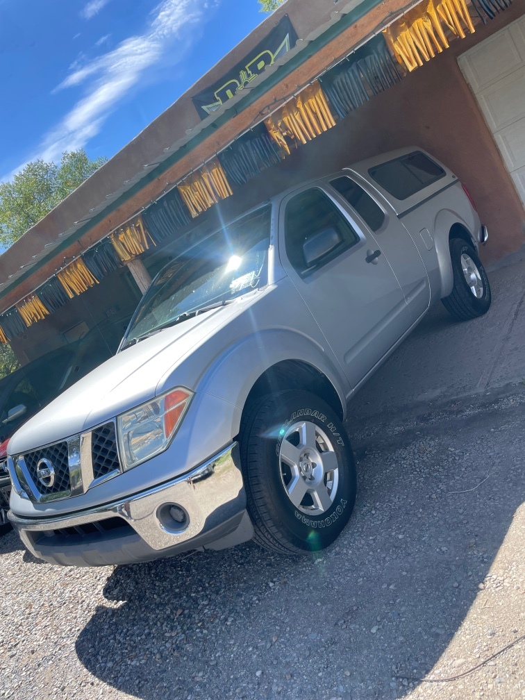 2006 Nissan Frontier SE's photo