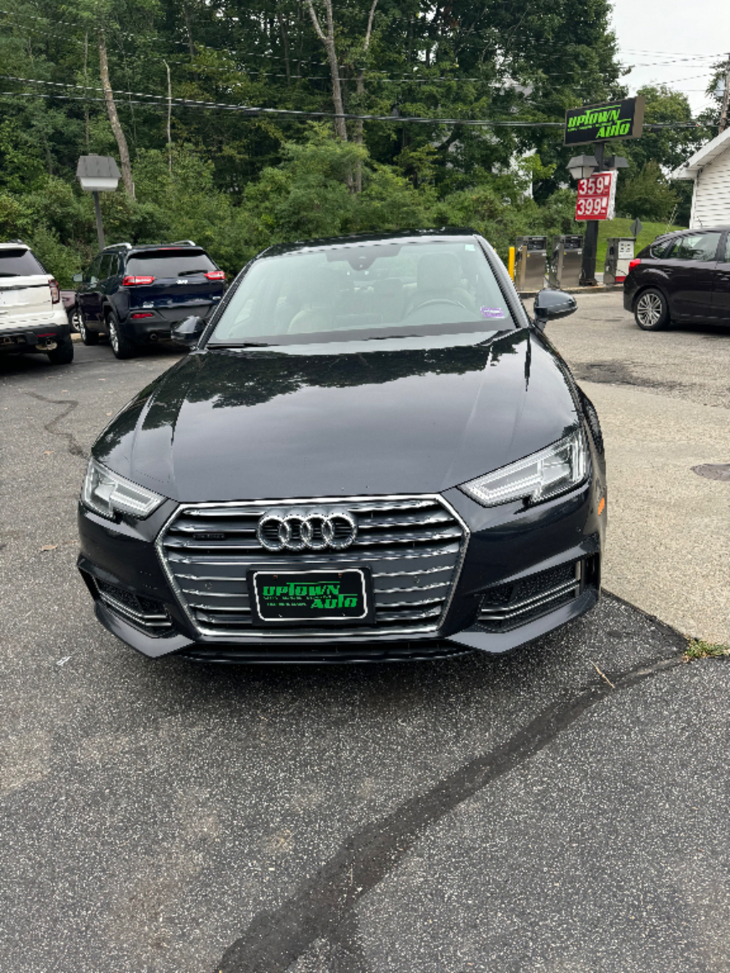 2017 Audi A4 Premium Plus's photo