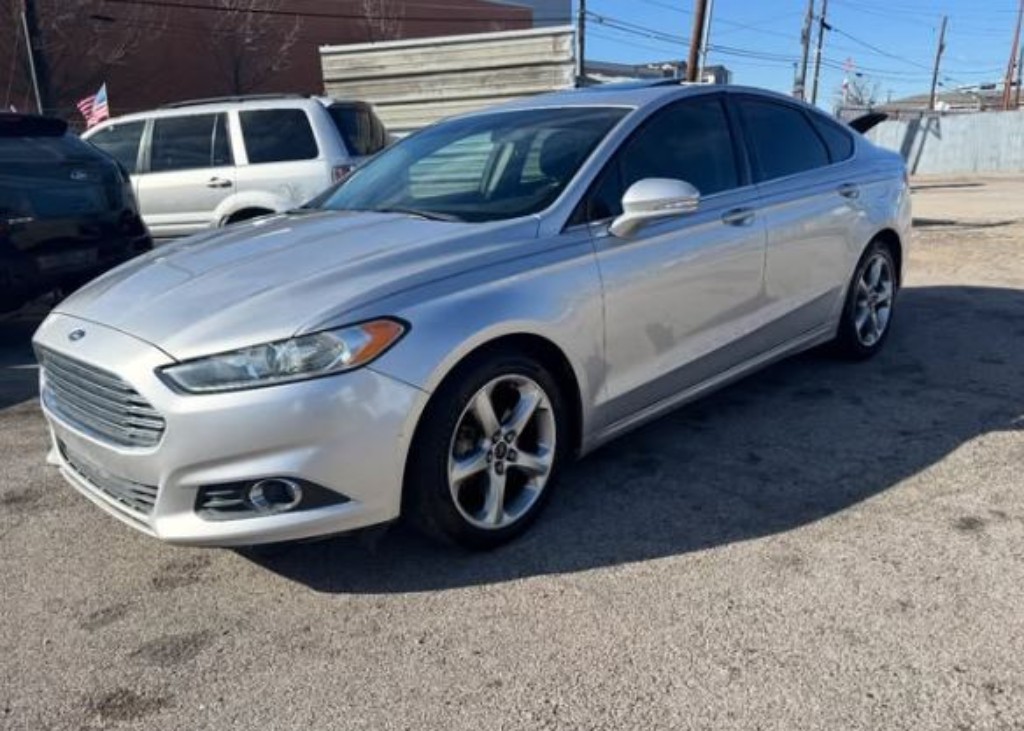 2014 Ford Fusion SE