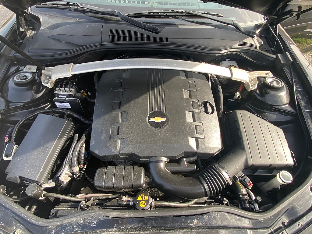 2015 Chevrolet Camaro 2LT - Photo 11
