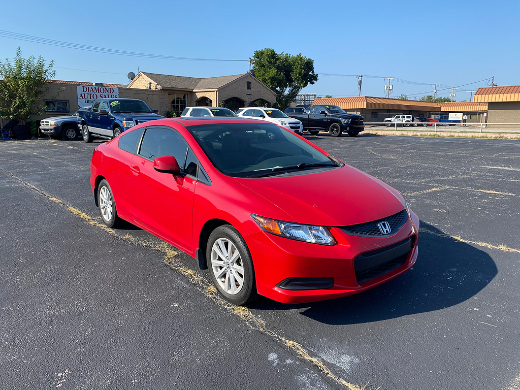 Additional photo of vehicle.