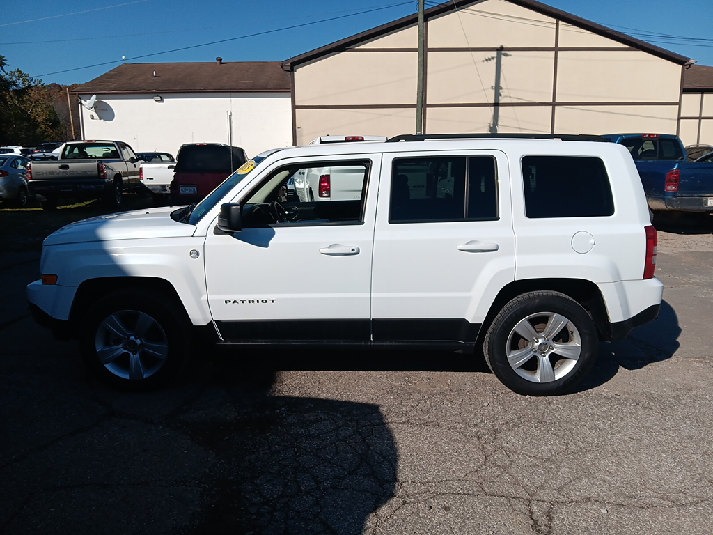 2014 Jeep Patriot Sport's photo