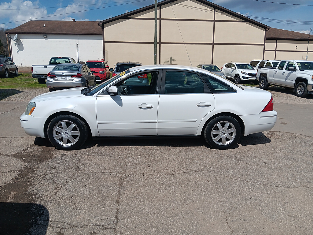 2005 Ford Five Hundred SE