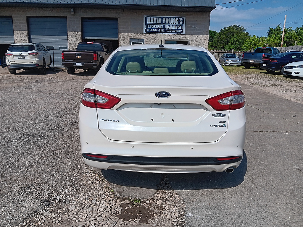 2014 Ford Fusion SE Hybrid - Photo 3