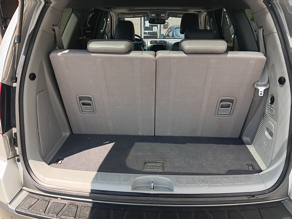 2009 Kia Borrego EX - Photo 11