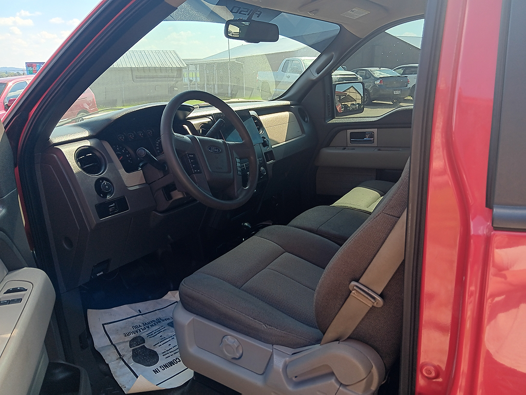 2010 Ford F-150 STX - Photo 10