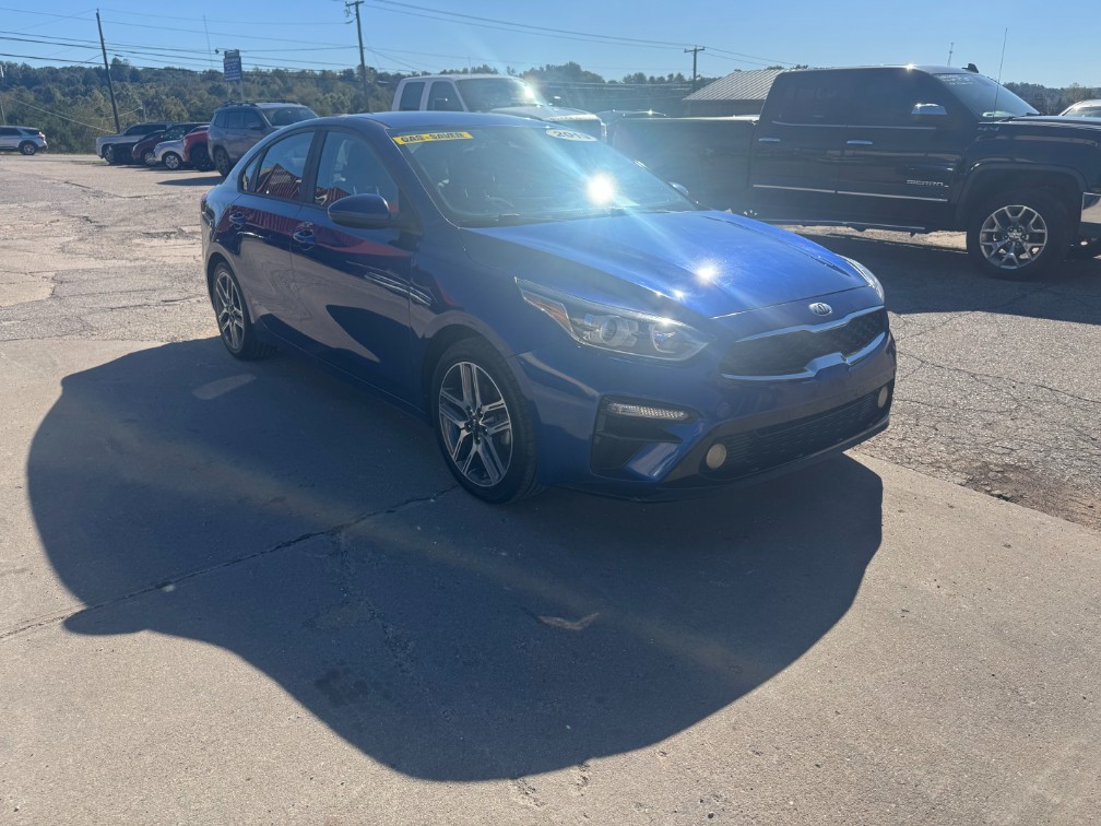 Additional photo of vehicle.