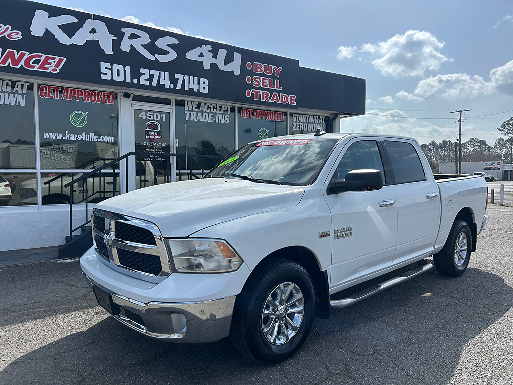 2016 RAM 1500 Big Horn 4x4 Crew Cab 5'7's photo